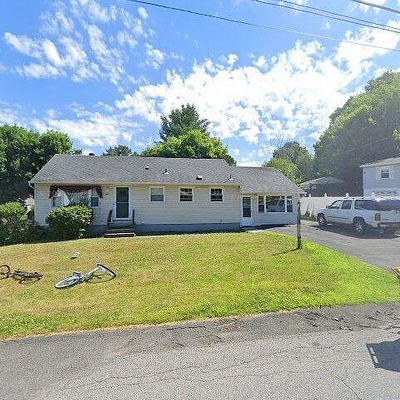8 Ouimet Dr, Troy, NY 12180
