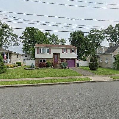 80 Remsen Ave, Avenel, NJ 07001