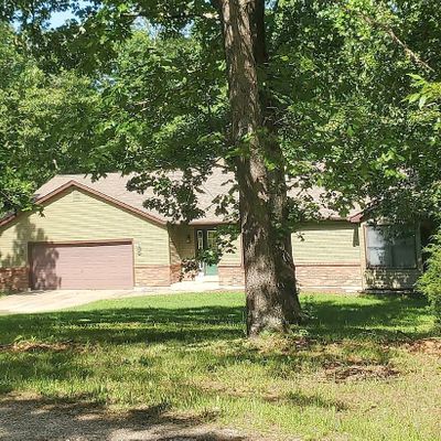 81 Forest Ln, Troy, MO 63379