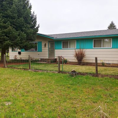 813 Couch Ave, Wallowa, OR 97885