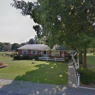 840 Woodland Pkwy, Waynesboro, PA 17268
