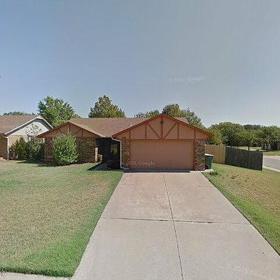 100 N Rockypoint Dr, Edmond, OK 73003