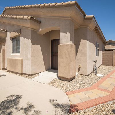 129 E Placita Del Polen, Green Valley, AZ 85614