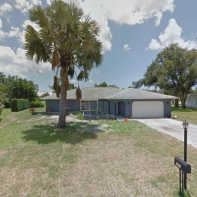 142 Pinehurst Cir, Naples, FL 34113