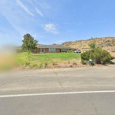 1430 Young Grade Rd, Yakima, WA 98908