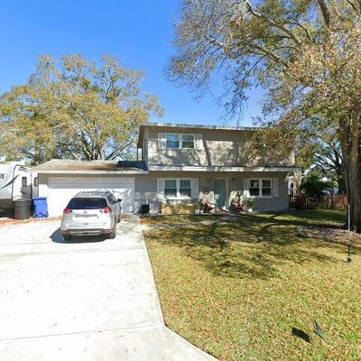 1501 84 Th Ave N, Saint Petersburg, FL 33702