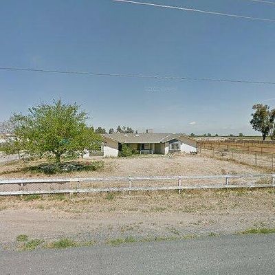 15912 Idaho Ave, Lemoore, CA 93245