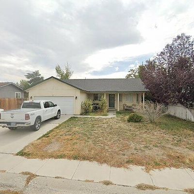 1393 Honeybee Ln, Gardnerville, NV 89460