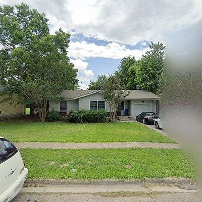 1407 Tremont St, Greenville, TX 75401