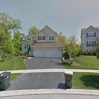 1824 Prairie Ridge Cir, Lindenhurst, IL 60046