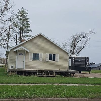 218 Front St W, Hitterdal, MN 56552