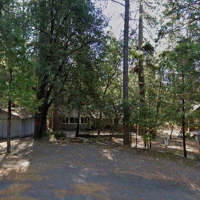 22977 Hawk Ln, Twain Harte, CA 95383