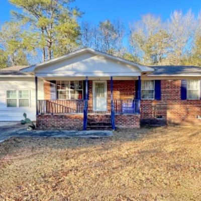 208 Kelly St, Walterboro, SC 29488