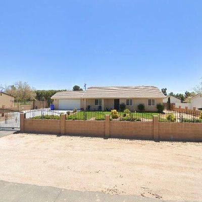 21095 Lone Eagle Rd, Apple Valley, CA 92308