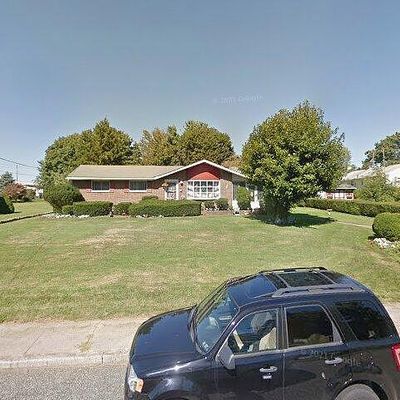 215 E Oxford St, Coopersburg, PA 18036