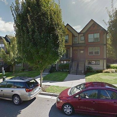 2711 Sw Sylvan Heights Dr, Seattle, WA 98106