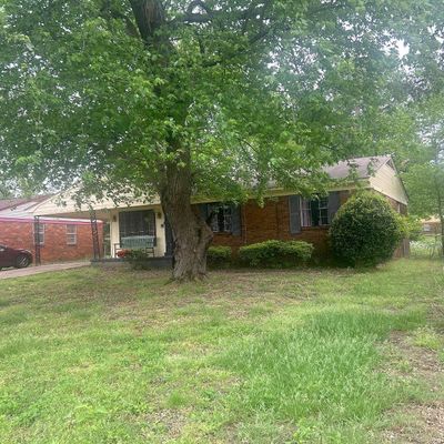 273 E Shelby Dr, Memphis, TN 38109