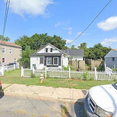 277 Holeman St, Mount Holly, NJ 08060