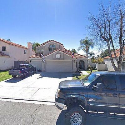 29253 Greenbrier Pl, Highland, CA 92346