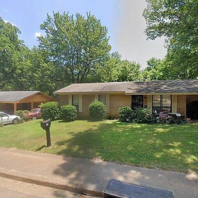 304 West St, Senatobia, MS 38668