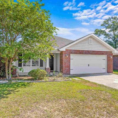 2476 Bentley Oaks Dr, Cantonment, FL 32533