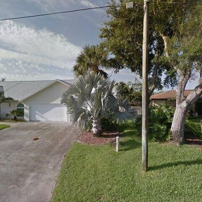 337 Hiawatha Way, Melbourne Beach, FL 32951