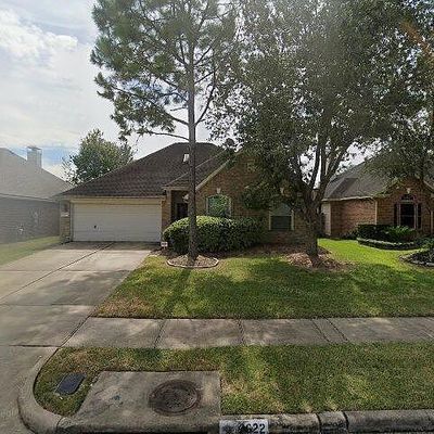 3622 Glenhill Dr, Pearland, TX 77584