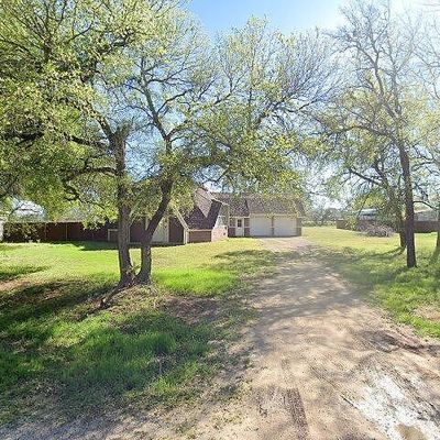 377 Lipan Trl, Weatherford, TX 76087