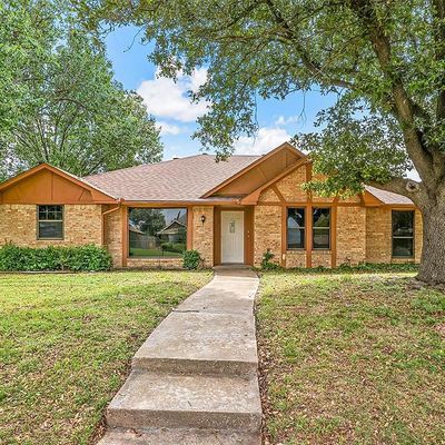 312 Trevino Trl, Lancaster, TX 75146