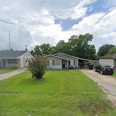 420 S 37 Th St, Nederland, TX 77627