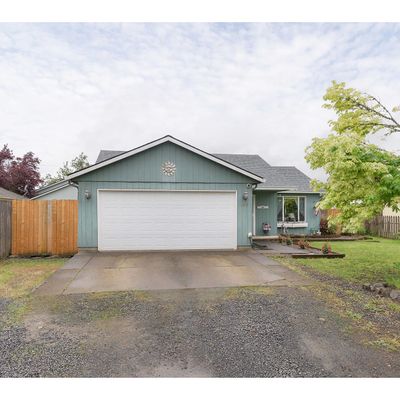 426 S 42 Nd Pl, Springfield, OR 97478