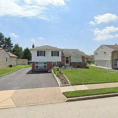 439 Warren Blvd, Broomall, PA 19008