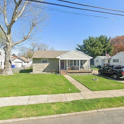 393 W Park Ave, Maple Shade, NJ 08052