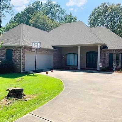4 China Berry Cir, Carriere, MS 39426