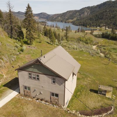 4 Eighme Rd, Oroville, WA 98844