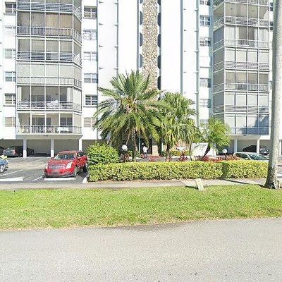 400 Diplomat Pkwy #514, Hallandale Beach, FL 33009