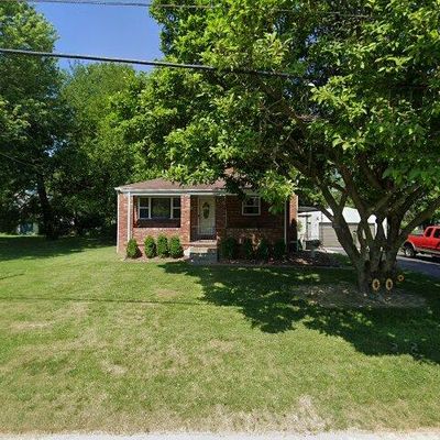 4005 Highland Rd, Fairview Heights, IL 62208