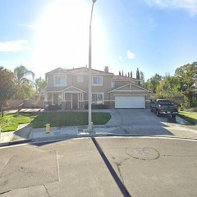 403 Jenny Cir, Corona, CA 92882