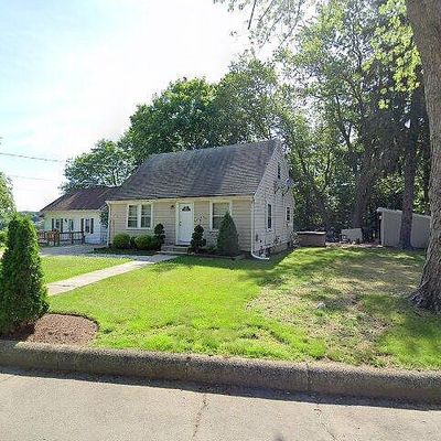 520 Phenix Ave, Cranston, RI 02921