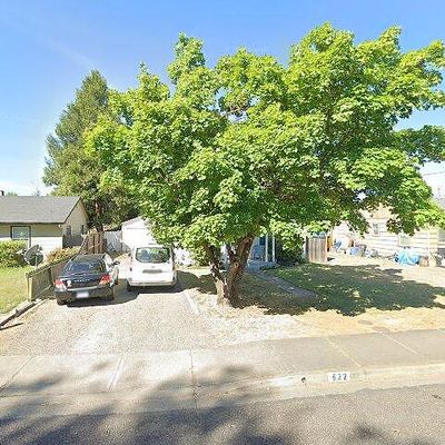 522 S 4 Th St, Central Point, OR 97502