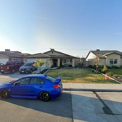 525 Candia Ave, Bakersfield, CA 93307