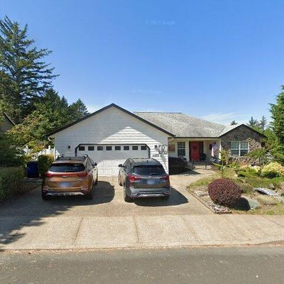 5529 Ne Voyage Ave, Lincoln City, OR 97367