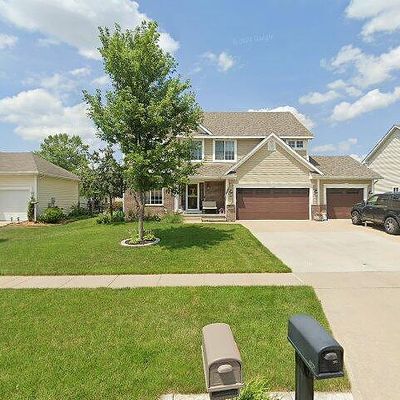 590 Se Cardinal Ln, Waukee, IA 50263