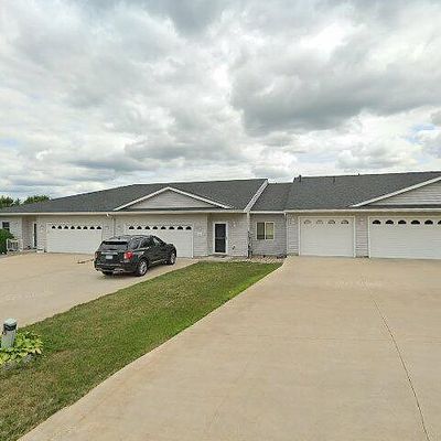 514 4 Th Circle Dr Se, Lonsdale, MN 55046