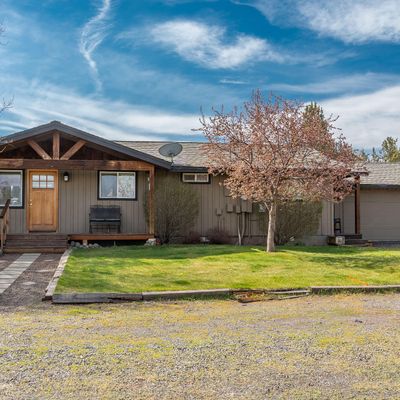 64744 Otter Run Ln, Bend, OR 97703