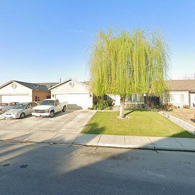 6714 Doncaster Ave, Bakersfield, CA 93307
