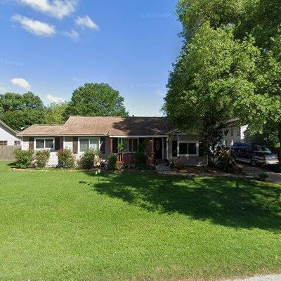 704 Percival St, Tomball, TX 77375