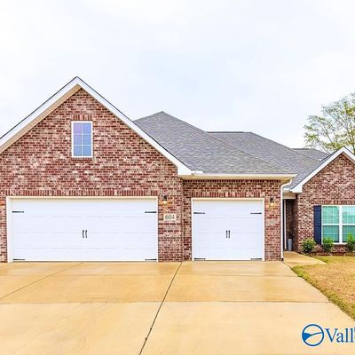 604 Ronnie Dr Se, Hartselle, AL 35640