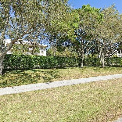 6049 Balboa Cir #106, Boca Raton, FL 33433