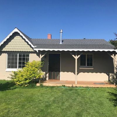 625 Nw 7 Th St, Redmond, OR 97756